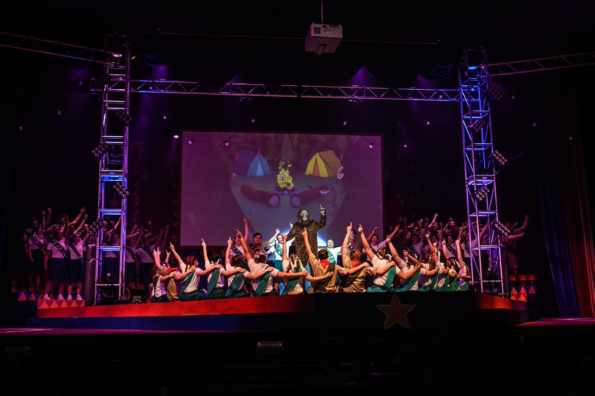 HardingU's tweet photo. Picture this: you’re camping with your troop, &amp; all of a sudden… Bigfoot! But the scouts of PTP, GSP &amp; friends welcomed him with open hearts, oh, &amp; also cookies. #HUspringsing19 https://t.co/IZXo8OUv0p