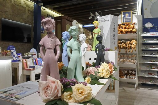 perlesetcie's tweet photo. Nouveau , les minis sculptures Le Petit Prince

Une initiative originale signée Neamedia Icons la mini sculpture Le Petit Prince est un objet singulier à la frontière entre l’art et la littérature pour retrouver toute la magie du Petit ...

#petitprince

https://t.co/XzjBb6dCQq https://t.co/16c2G9g68n