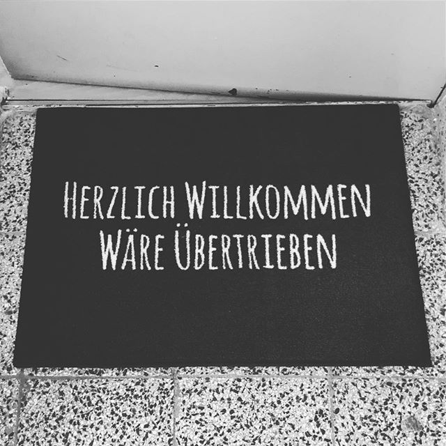 queer_life's tweet photo. Welcome... or stay away! 💁🏼♂️
•
•
•
•
#home #welcome #doormate #new #love #statement #handsome #instagood #black #blackandwhite #mate #guests #life #instaboy #igers #fun #bööörlininstabitches #instagay #instabitch #gay #gayboy #guy #boy #followme #i… https://t.co/kfsq61KCGu https://t.co/oirwaqquw6
