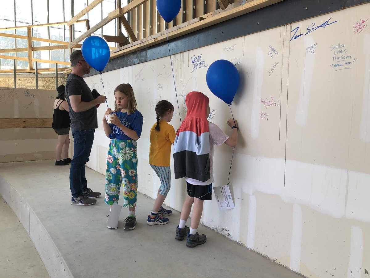 icfilmscene's tweet photo. Thank you to everyone who came out, learned about Strengthen • Grow • Evolve, enjoyed the music of @GrandAveRuckus the magic of Nate Staniforth and the words of @AkwiNji and then joined us making their mark and enjoying @YotopiaIowaCity on this gorgeous day! https://t.co/ihKkP0XtCd