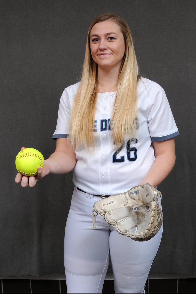 uwstoutsoftball's tweet photo. The Blue Devils earn a doubleheader split with UW La Crosse dropping game one 2-1 but coming back with a 2-1 victory of their own in game two. Shout out to Sommer Kunstmann and Melea Bruns on two fantastic pitching performances! #bleedblue #trusttheprocess https://t.co/9lBq1AqTB1