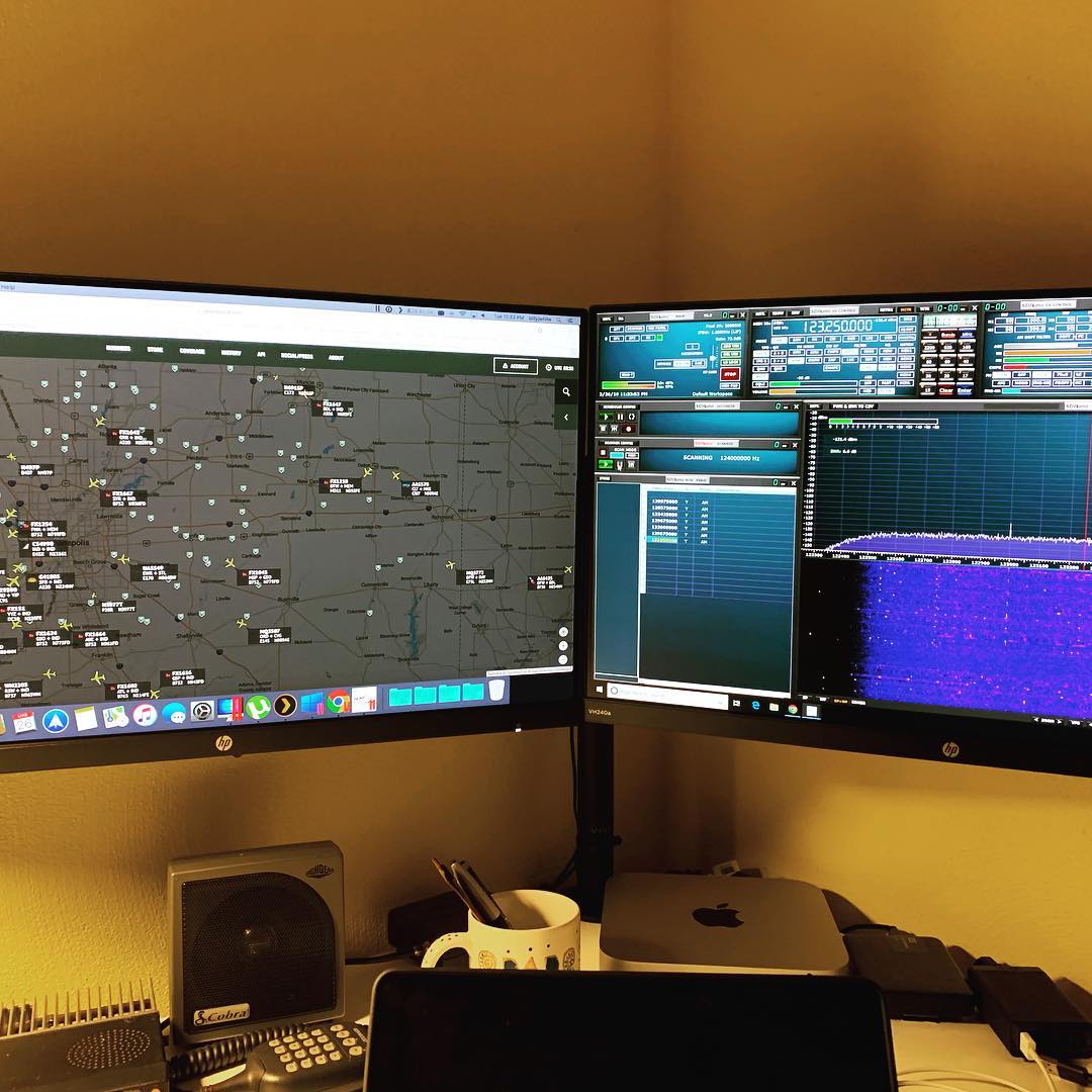 cqcqcqdx's tweet photo. Listening to Air frequencies on the #sdr #sdrplay #RSP1A while tracking with #airnav #radarbox24 rocks!
from: Bill (@the_new_bill) https://t.co/ogEM5mDbrZ