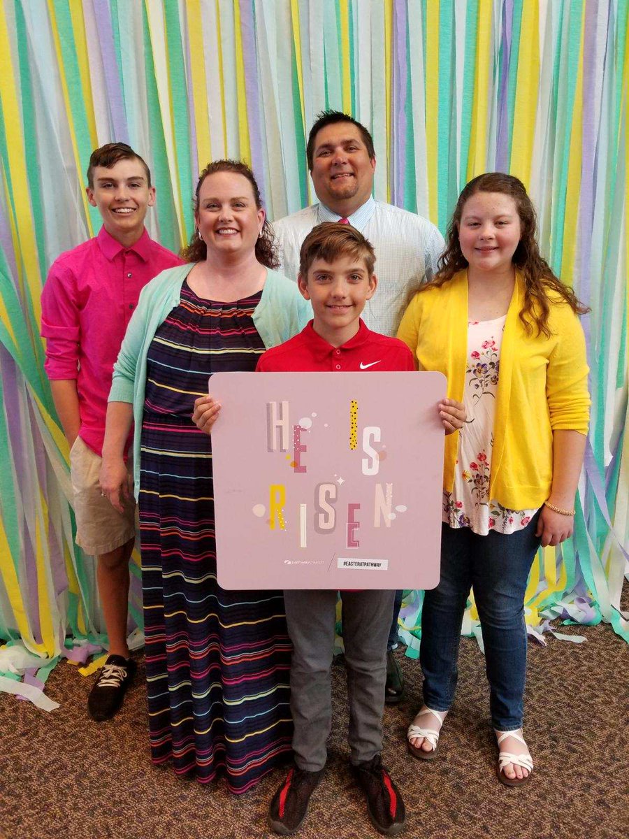 DaOriginalJCole's tweet photo. Blessed that our Saviour died & rose for us. Happy Easter from the Cole family #EasteratPathway https://t.co/uSxbwOEvJB