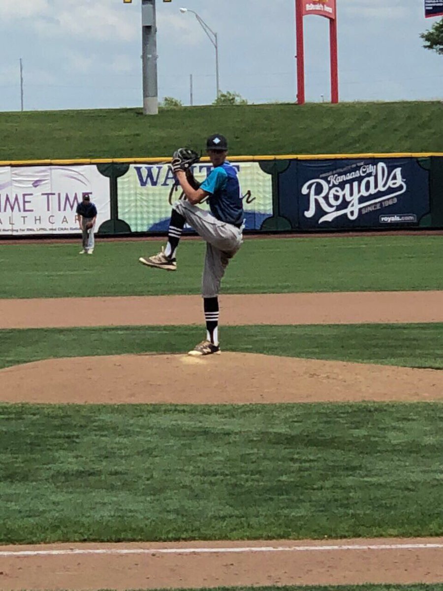 ProspectsSek's tweet photo. KCK got another Spect! Our boy Coop-Dawg is gonna be a Blue Devil! @cooper_cleland #SpectsAtTheNextLevel https://t.co/E20KHG5V3O