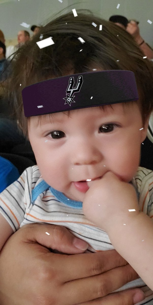 Michelle_B23's tweet photo. My first @spurs game❤❤ @gospursgo #GoSpursGo https://t.co/o6Mb5wSrJS