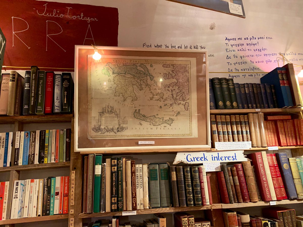 SashaEats's tweet photo. Atlantis Books in #Santorini, Greece, is a two-room hobbit cave stuffed floor to ceiling with real books in many languages 📚
#SashaInGreece #DiscoverGreece #travel #RealGrace #TravelTribe #Oia https://t.co/IcxnAEK266