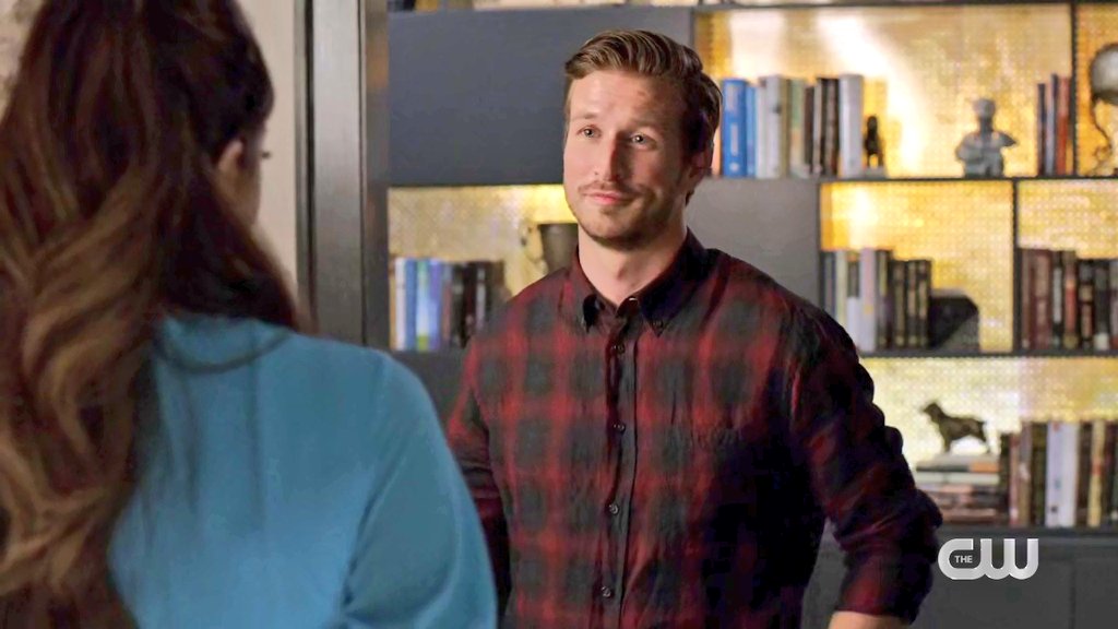 fdsmoiiii's tweet image. DEUS ME SEGURA ANTES QUE EU SAI CORRENDO PELADO NA RUA.....#WelcomeBackFalliam