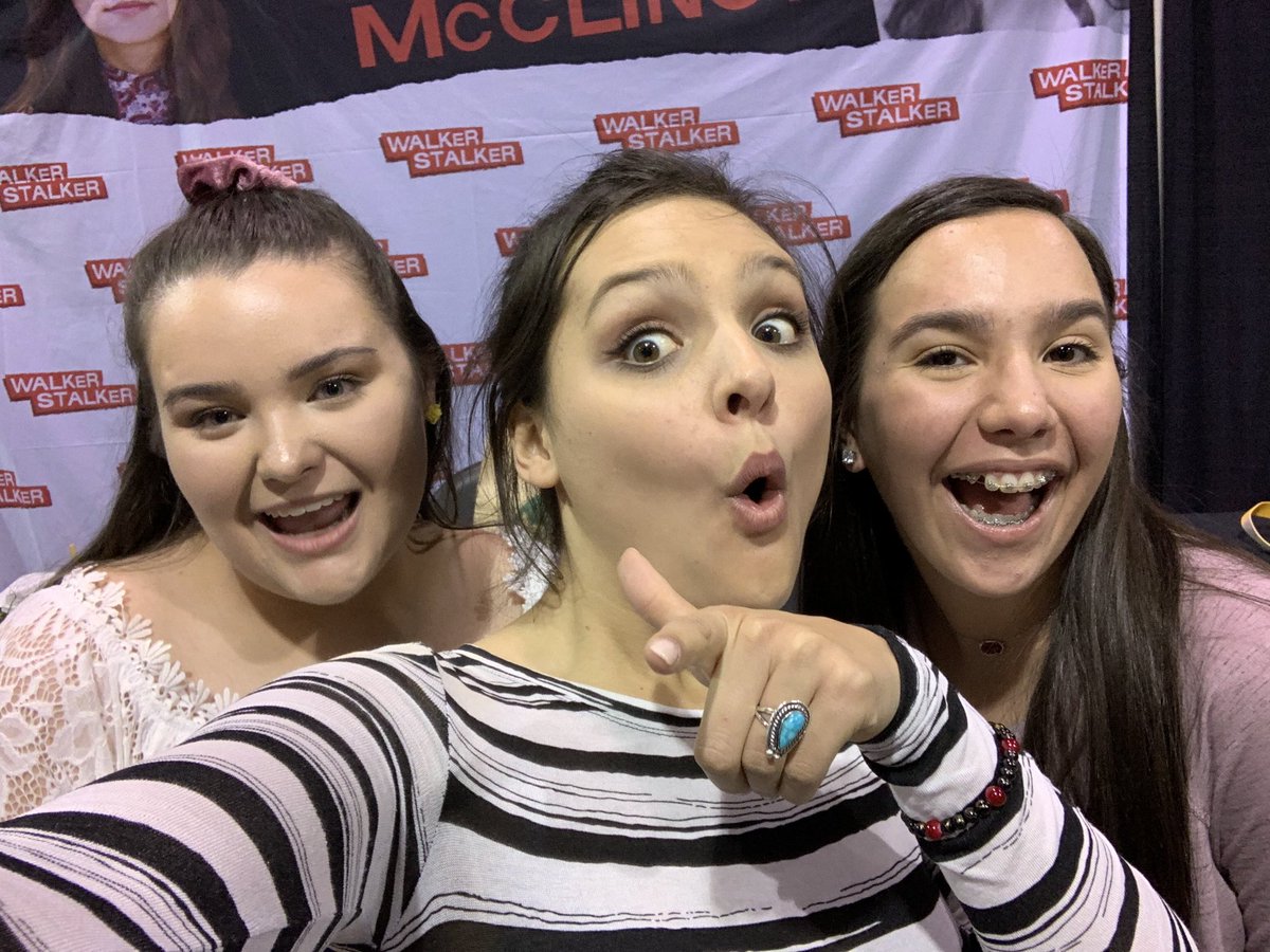nervousjen's tweet photo. Cassady is such a cute bean omg love her so much https://t.co/kO7JKiTmjh