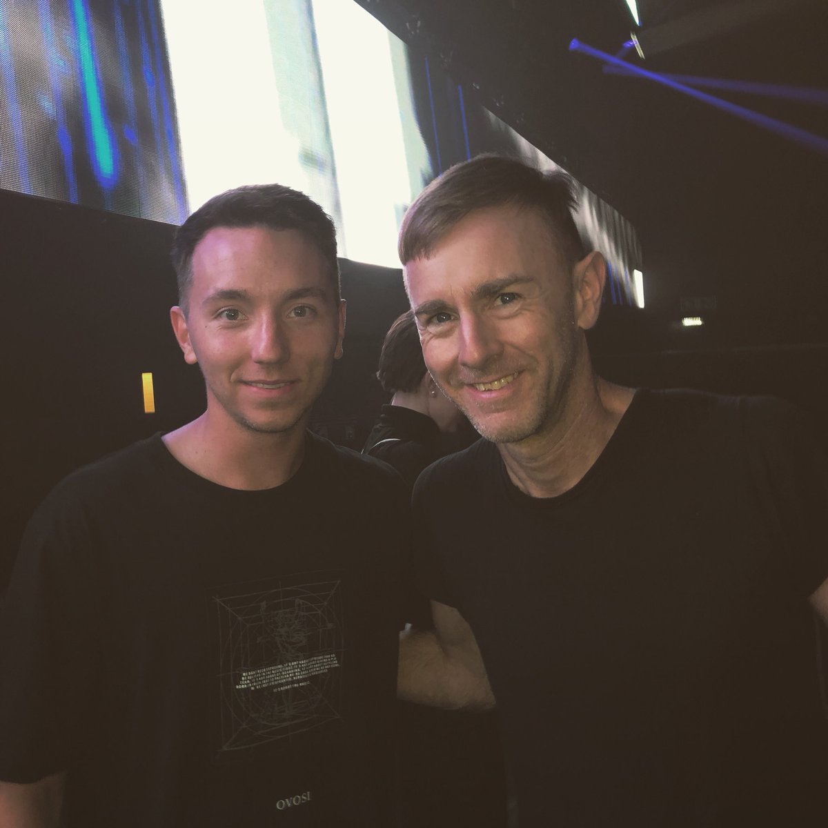 Frazi_er's tweet photo. Great to finally meet @richiehawtin ! Heโs played my music from when I produced under my real name 4/5years ago & one of the biggest artists in the industry, absolute technical pioneer! ๐คโก๏ธ #richiehawtin #frazieruk #terminalv https://t.co/t8NLyE4zL7