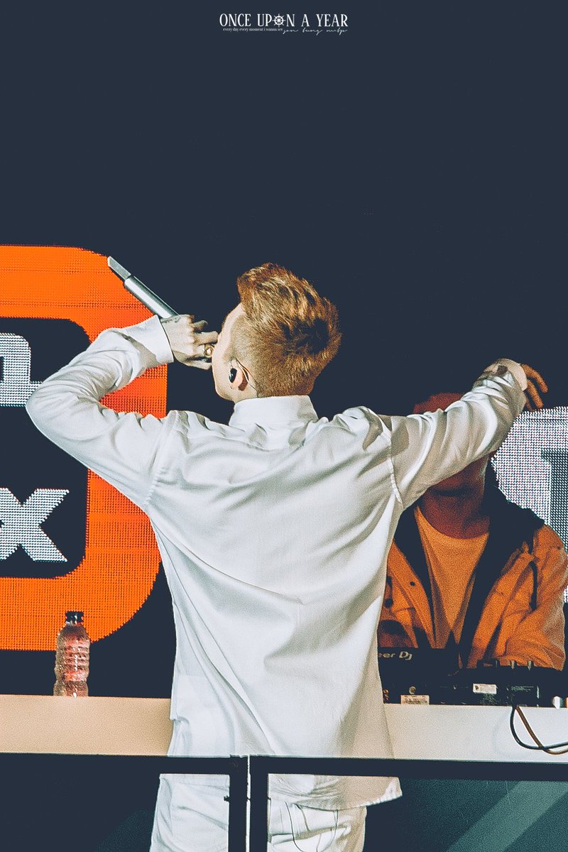 _onceuponayear's tweet photo. 190420 
• 
@sontungmtp777 @ f1 x heineken // hanoi
•
#SonTungMTP #SonTung #MTP #OUAY #OnceUponAYear_MTP https://t.co/V63P6GlTyx
