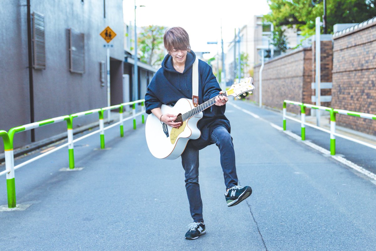 ryoga_grf's tweet photo. たくさん撮ってくださって
どれも良いものばかりで
どれを何に使おうかとか
とても悩むし迷います(*´-`)
〜お世話になりました方〜
なべさん @gunsjamzeppelin
山口さん @ky_sincerity
#artist #promotionphoto #headshot #gretsch #rancherfalcon #acousticcollection #acousticguitar https://t.co/lOKjk05AHP