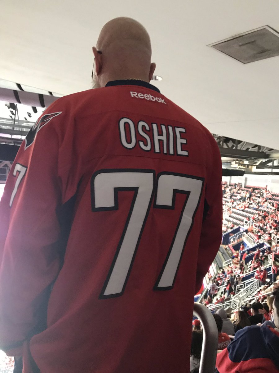 SoozanNelson's tweet photo. We may be in the ‘penthouse ‘ @TJOshie77 but we’re screaming and yelling as loud as we can! #ALLCAPS #capscanes @NBCSWashington @CapitalsRadio https://t.co/8YM7LLrqzH