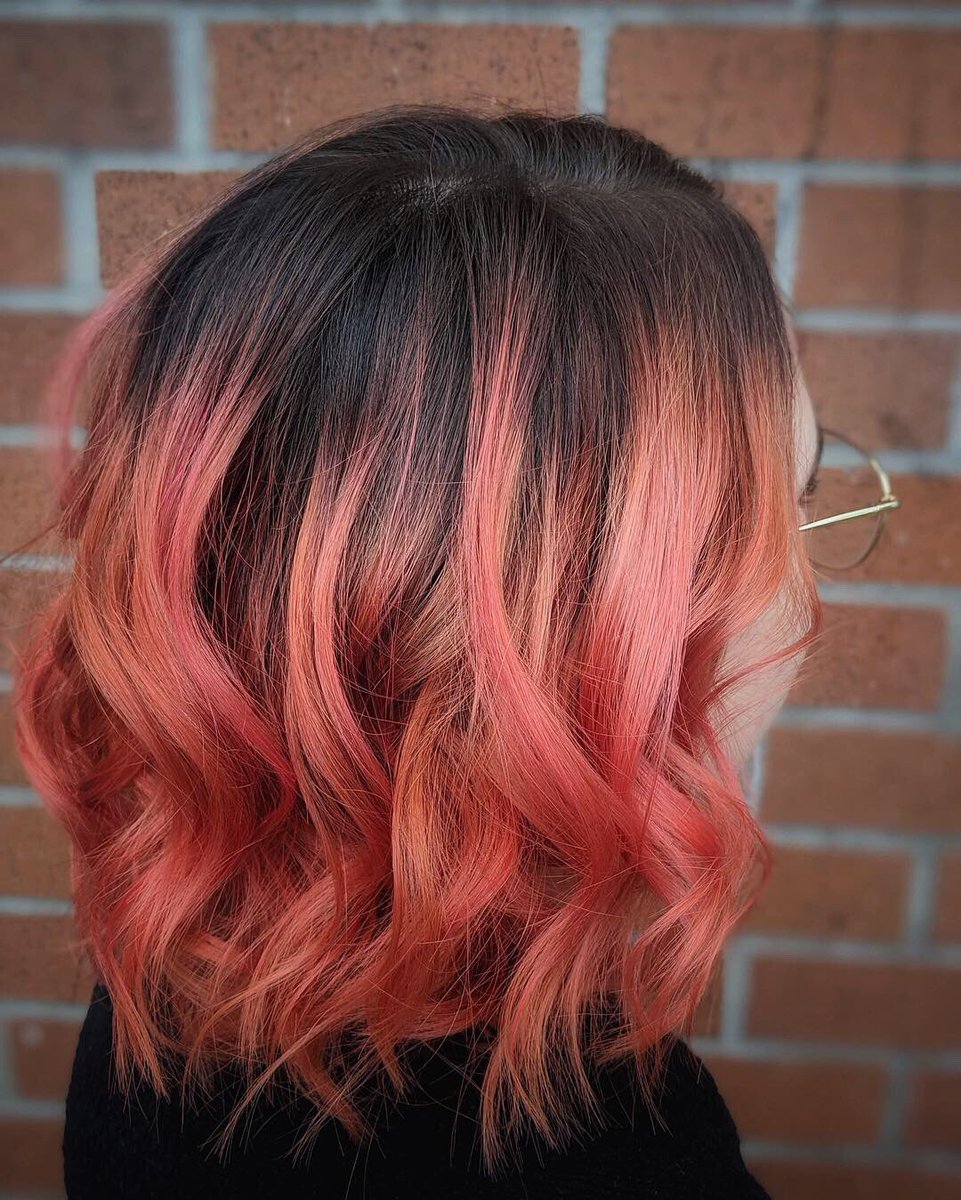 TSalaSalonSpa's tweet image. Check Out Taylor’s Hair!

Coral &amp;amp; Peach... 🍑👌🏼

Color, Cut &amp;amp; Style by Dara 

#colormelt #shadowroot #coralhair #peachhair #hair #salon #beauty #style #tsalasalonspa #northvancouver #yvr #hairstyle #mylowerlonsdale #lobhaircut #texturedbob #haircut #joicocolorintensity #haircolor