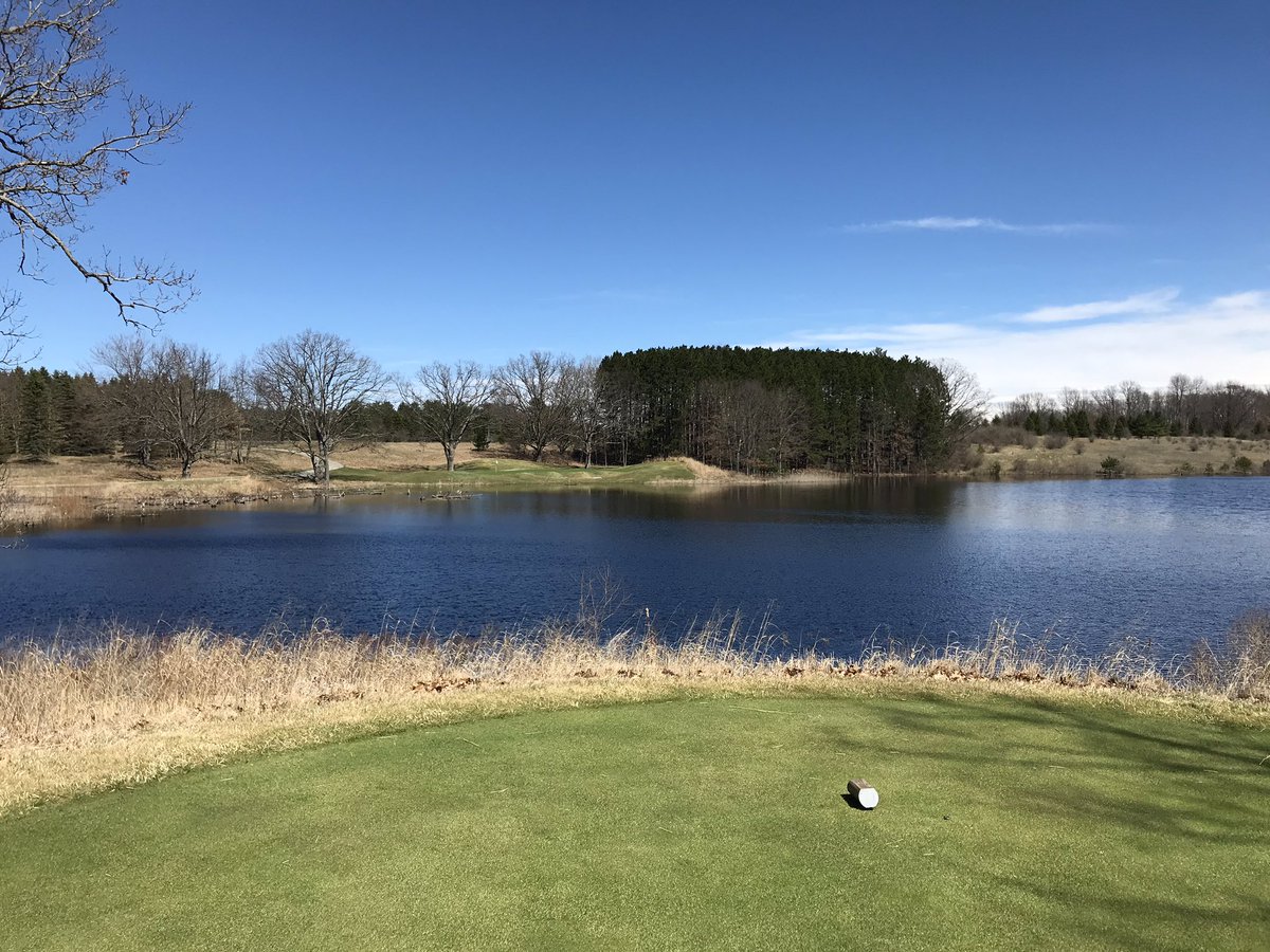 On The Tee Magazine tweet media