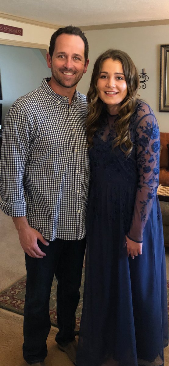 fishbrandon's tweet photo. My baby girl is going to OHS Prom. #oremhighschool https://t.co/Oia4EEDSas