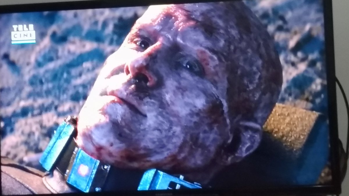 FILMES23's tweet photo. Assistindo Deadpool 2 no @redetelecine, dublagem BR muito boa!
#deadpool2 #Deadpool #telecine #AminoFS https://t.co/K39jQ1YsR8