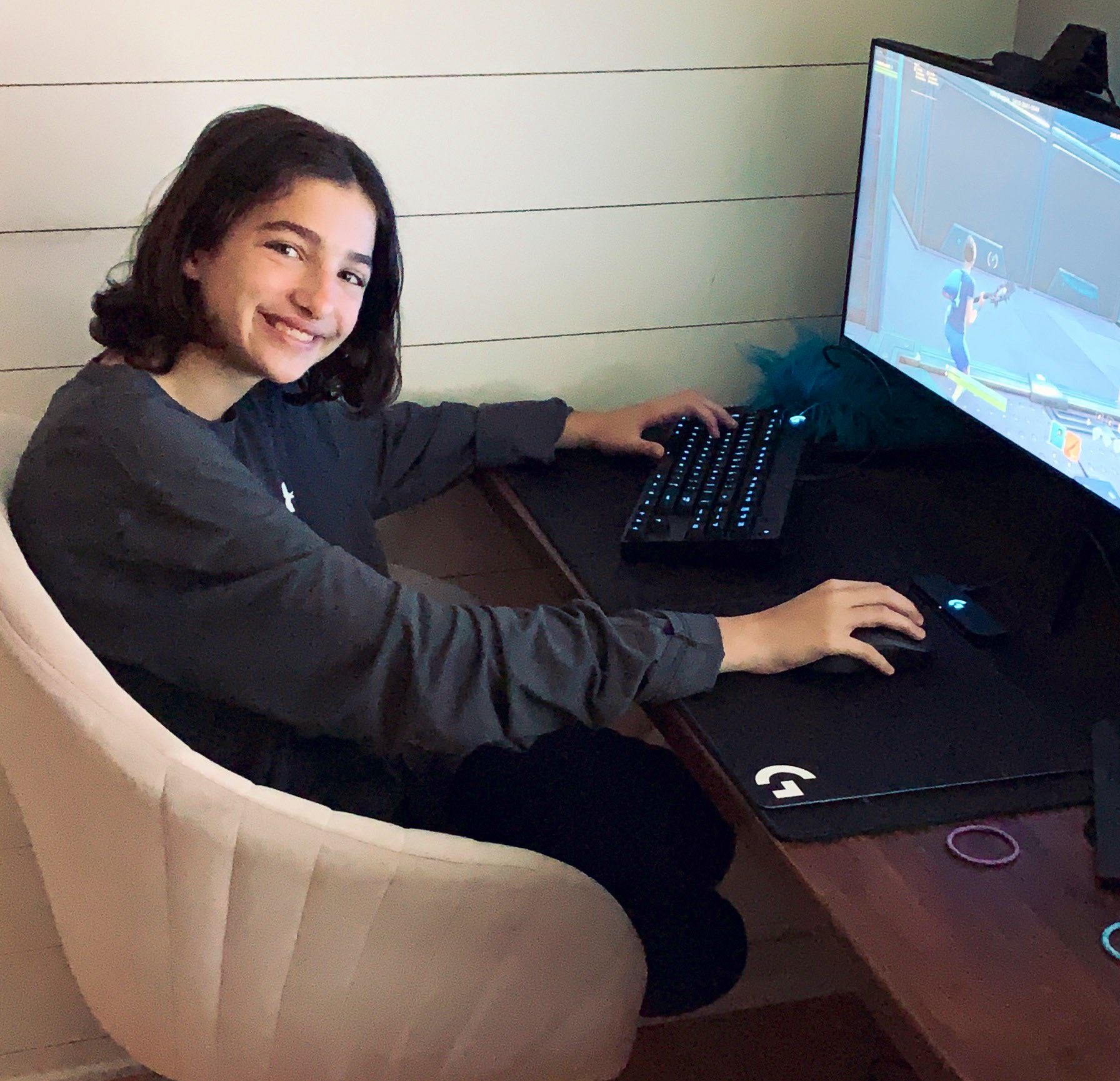 Faze Ewok On Twitter Thank You Logitechg I Love Your Stuff And Btw I Just Made It In Champions Division Ewok Setup Fortnite Ewok Setup Fortnite Faze Ewok On Twitter Thank You Logitechg I Love Your Stuff And Btw I Just Made It In Champions Division