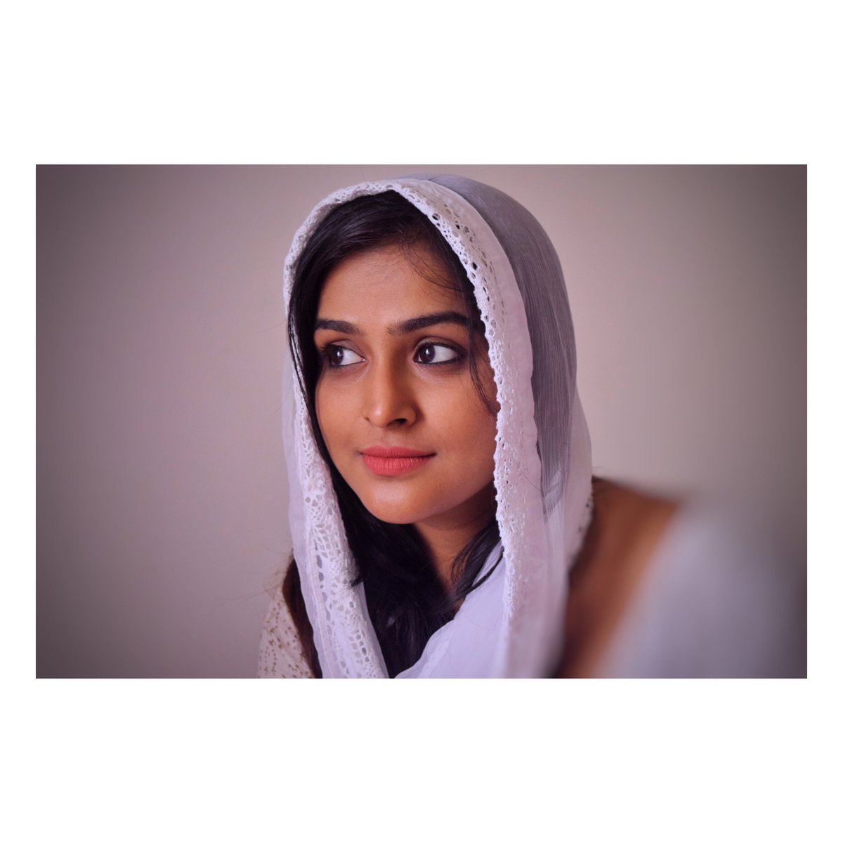 nambessan_ramya's tweet photo. Happy Easter:) https://t.co/oK6MIKDw9Q