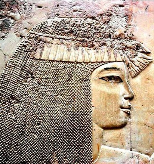 SciGenderEquity's tweet photo. Merit-Ptah is the earliest woman doctor whose name we know today. She was the chief physician of the Pharaoh's court in the 2700s BCE – nearly five thousand years ago. Ancient Egypt had all-woman medical schools, and Merit-Ptah would have had both men and women working under her. https://t.co/iqpfeaTq43