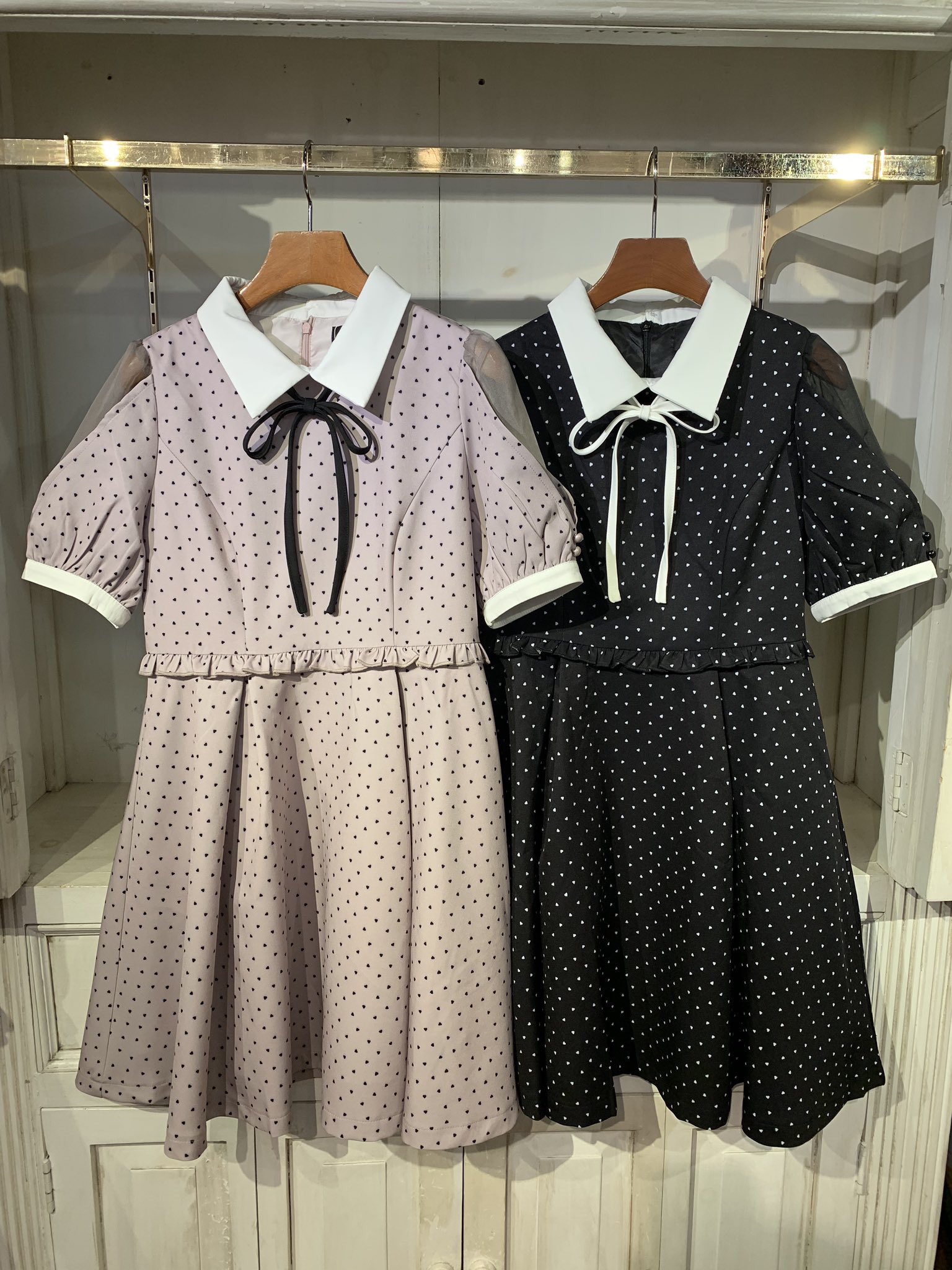 Rojita New Arrival ハートプリント半袖ワンピース 7 900 Tax ピンク ブラック 人気の ワンピースが半袖になりました ハートドットが可愛いらしさを演出してくれます Rojita ロジータ Rojita New Arrival ハートプリント半袖ワンピース 7 900 Tax ピンク ブラック 人気の ワンピースが半袖になりました ハートドットが可愛いらしさを演出してくれます Rojita ロジータ