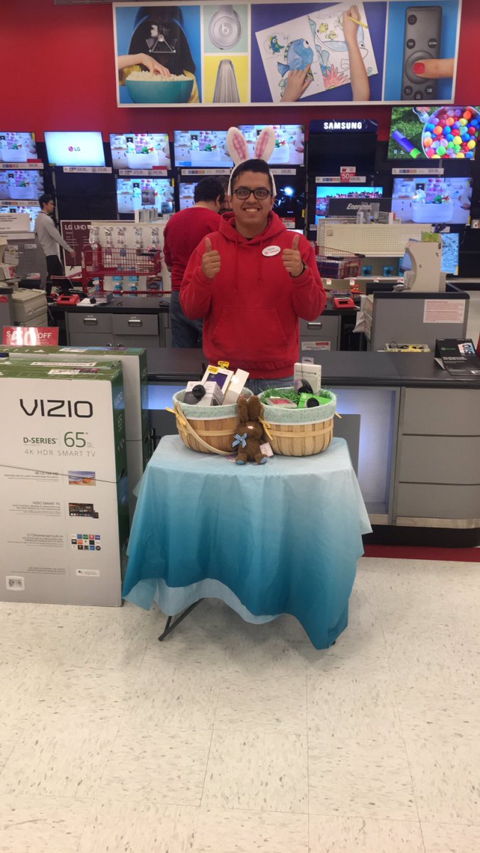 AlcantarCarlie's tweet image. Gabe makes me so full of #joy when he sets up demo tables! #bringthejoy #eastergifting #wheelingintheguest #target @VKonkolewski