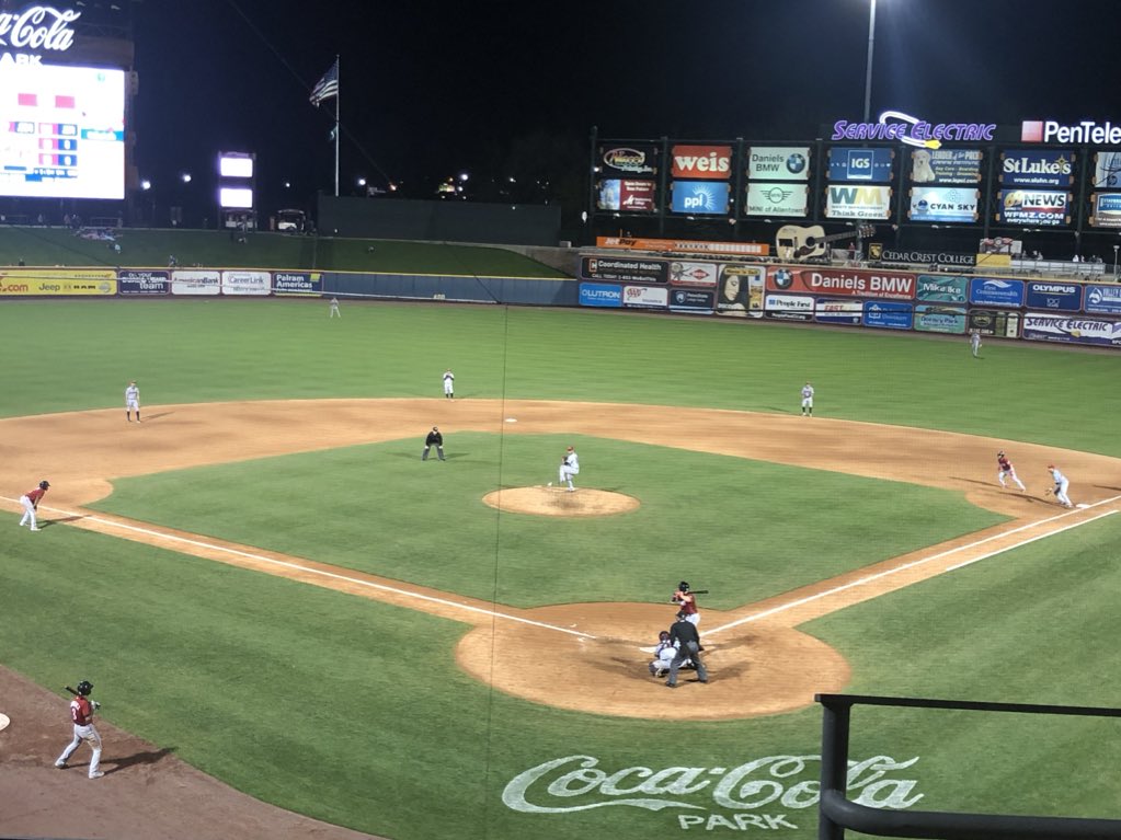 Kram207's tweet photo. I do miss my old seats sometimes... #TwoOhNine https://t.co/TKpDlpFpUg