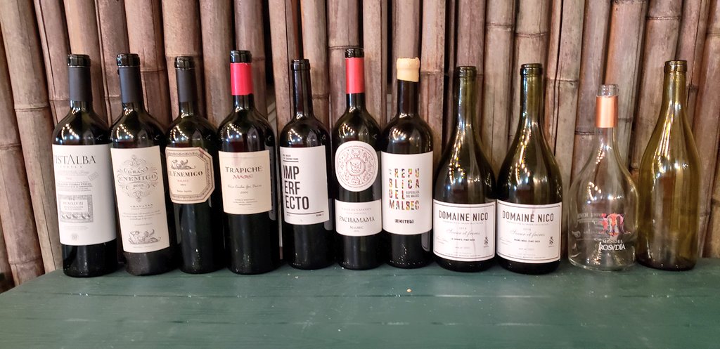 Carne argentina. Vinos argentinos. Somos el mejor país del mundo.