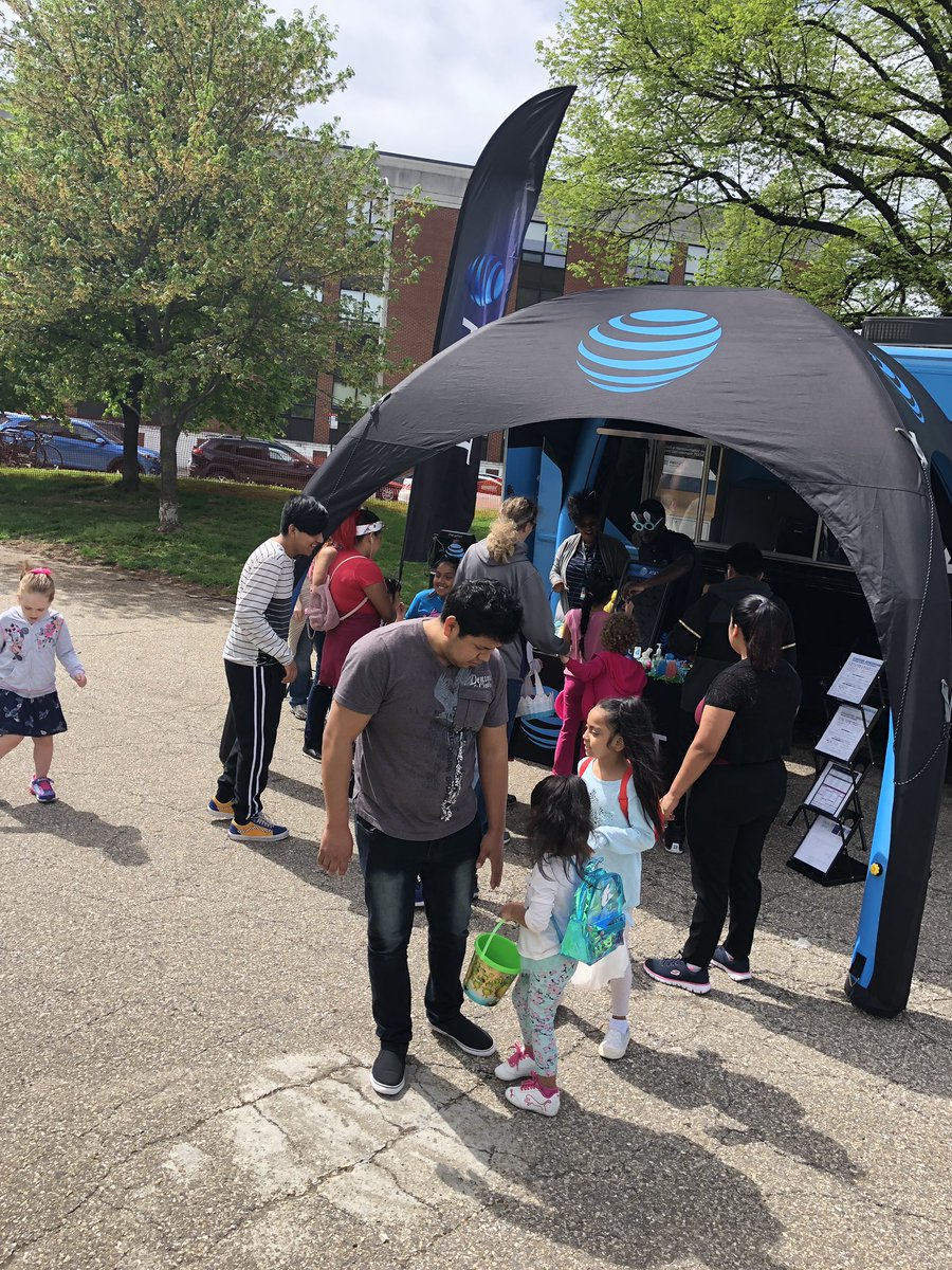 Great Day at the Canton Street Festival in Baltimore, Maryland!!!Prizes and Easter candy kept the people coming!!!