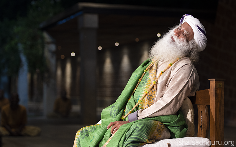 SadhguruJV's tweet photo. If you are concerned about the world, the first thing you need to do is transform yourself into a joyful being. #SadhguruQuotes https://t.co/azZfFYwRhL