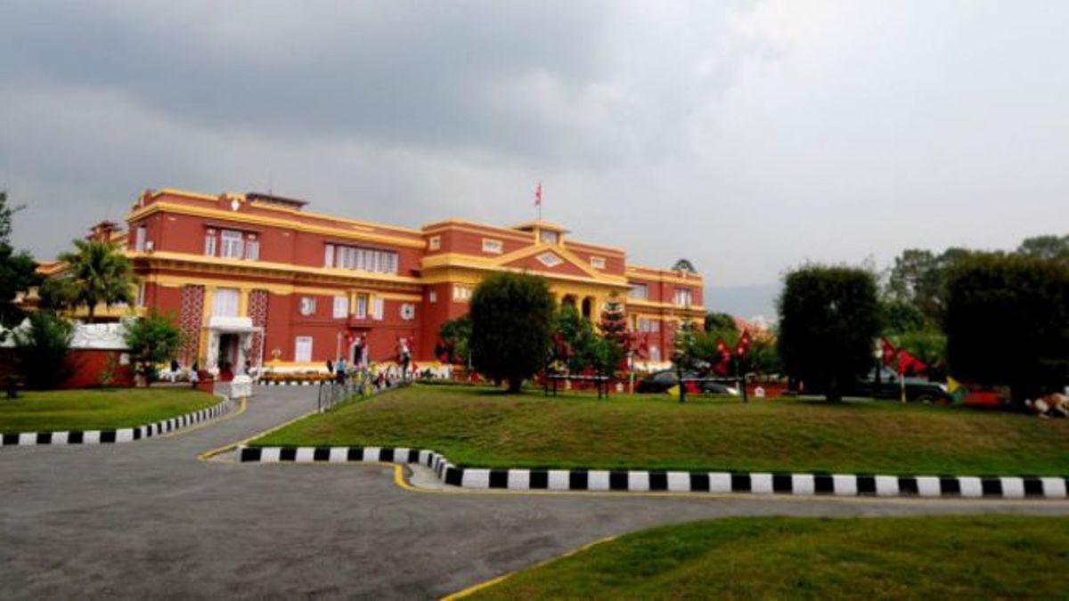 nayapages's tweet image. सर्वोच्चमा नियुक्त पाँच न्यायाधीशको आज शितलनिवासमा शपथ
nayapage.com/archives/125458
#news #sapath #