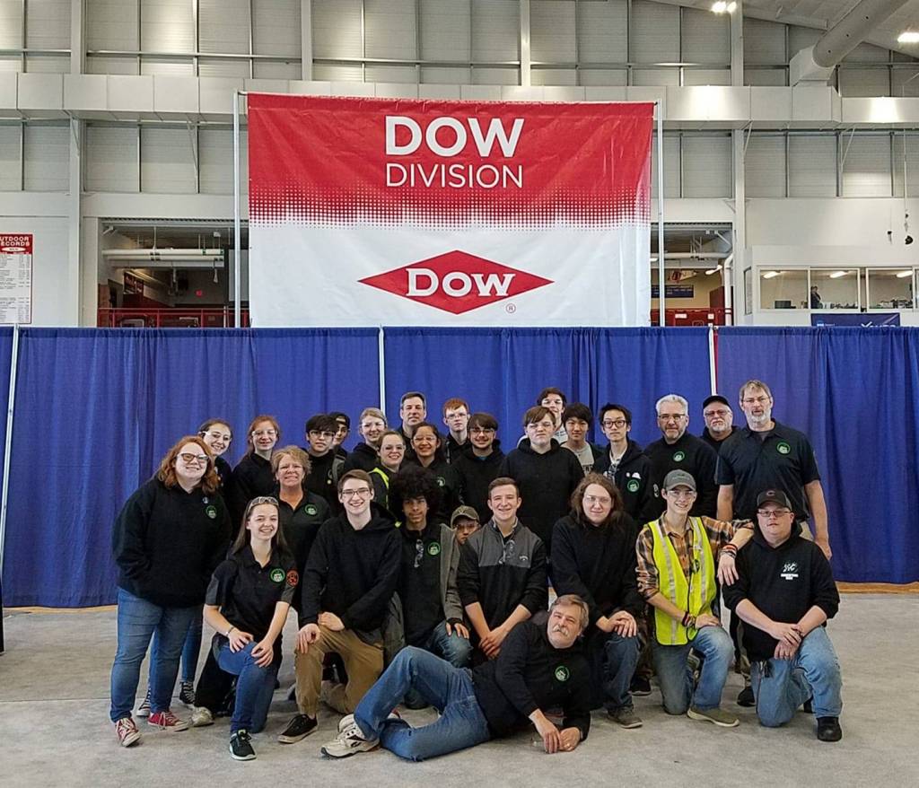 CW Tech Robotarians tweet media