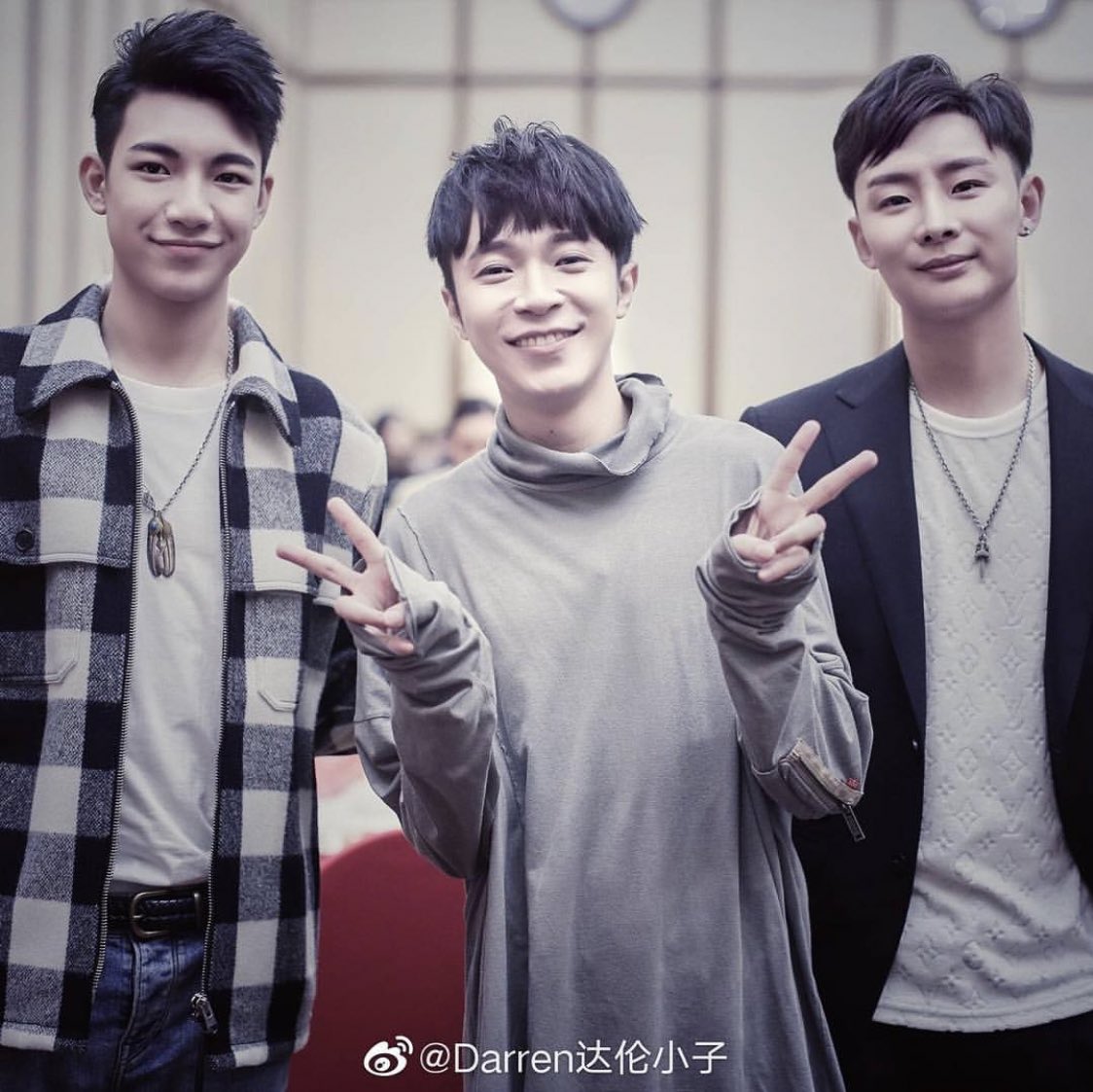 FragataThess's tweet photo. Aahhh... teka lang naman pohhh ang gwapo ni @Espanto2001 

我想念你 達倫小孩子💚😘 https://t.co/xs10ygMeg8