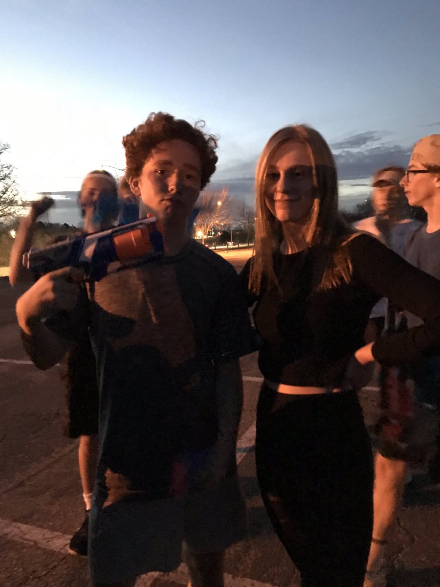Americansnip3rs's tweet photo. Maddog down @dart__vaders @SophomoreNerf19 #kill3 #byemads https://t.co/AY2PLKQpfV