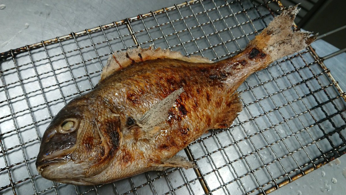 魚惣菜 しばたけ イオンモール草津店 4月21日 本日は ご注文頂き 祝い鯛 姿焼き ご用意させて 頂きました もちろん こちらも店内にて焼き上げ お食い初め や 入学祝い 卒業 などの 祝い事にいかがでしょうか 店頭 電話でのご予約承ります 魚惣菜 しばたけ イオンモール草津店 4月21日 本日は ご注文頂き 祝い鯛 姿焼き ご用意させて 頂きました もちろん こちらも店内にて焼き上げ お食い初め や 入学祝い 卒業 などの 祝い事にいかがでしょうか 店頭 電話でのご予約承ります