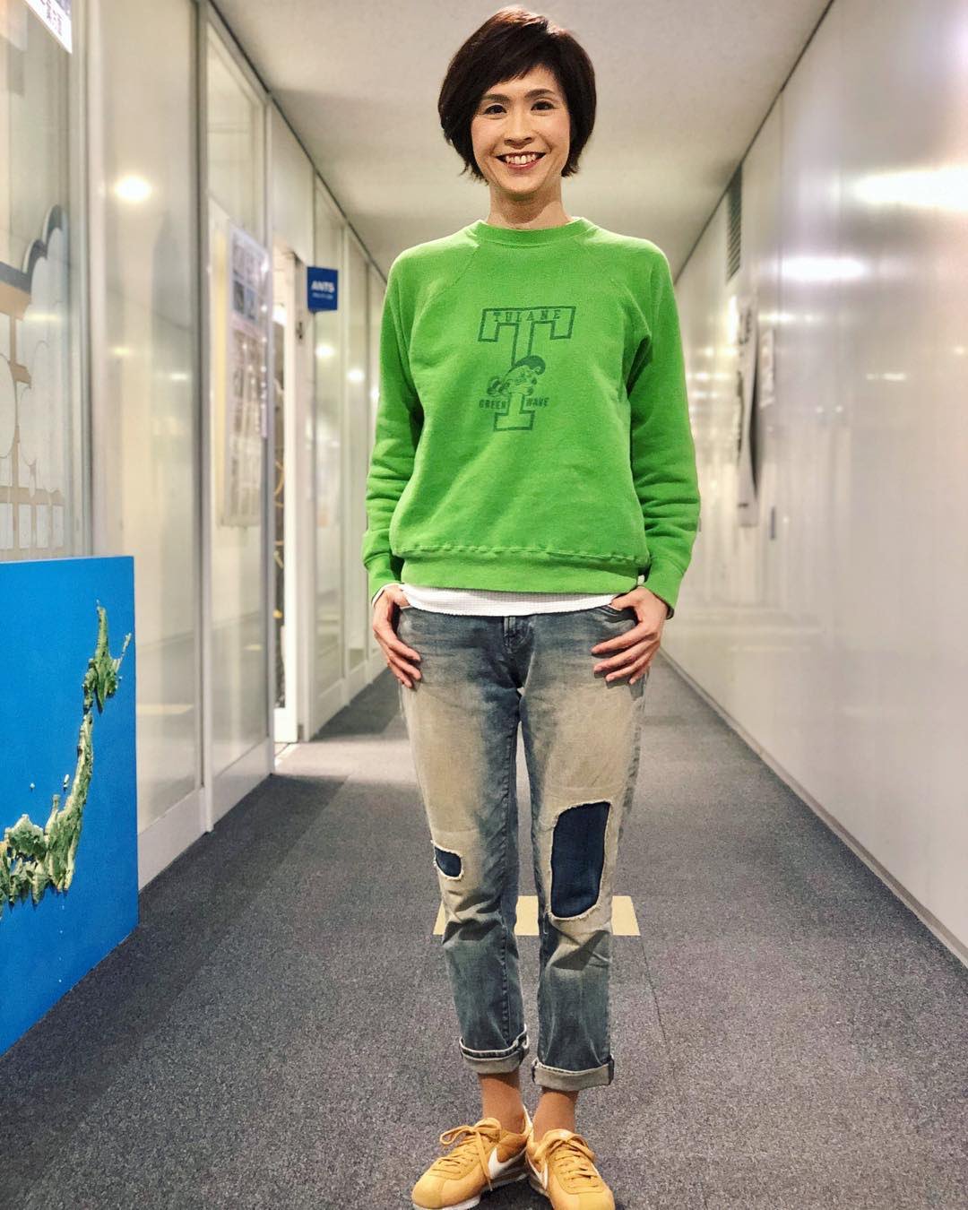 Twitter 上的 ヒカリ 古着を着こなすオトナの女性が好みなんだけど スーパーjチャンネルでお天気やってる気象予報士の今村涼子さんはガチの古着トレーナー好きでステキ 買い物一緒に行ってみたい人ナンバーワン T Co Iqinm8tgti Twitter