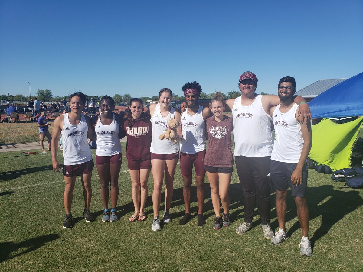 McMurryATC's tweet photo. Thank you seniors for an amazing season! @mcmurry_tfxc https://t.co/xE8OB4bA6H