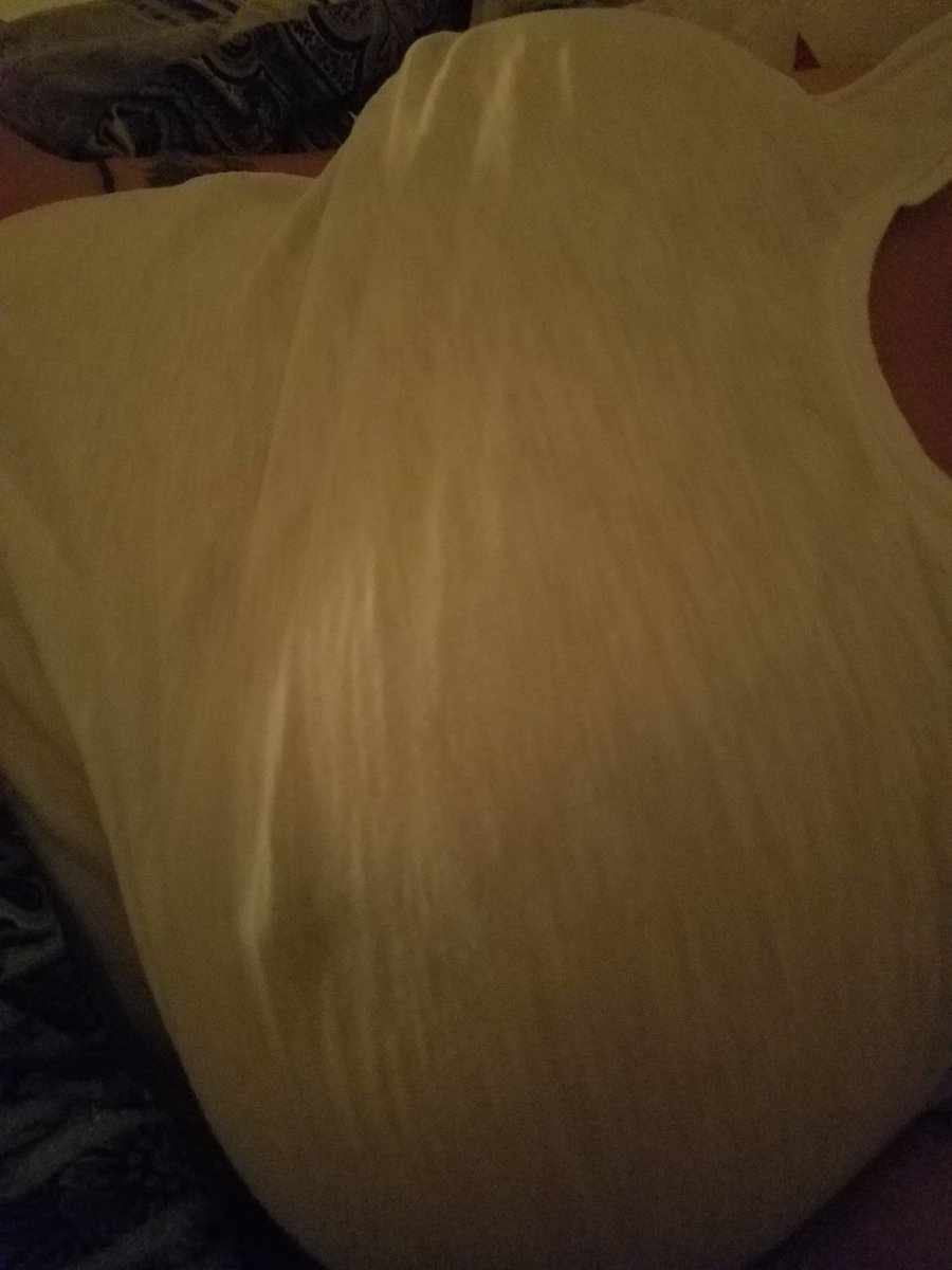 elvenant's tweet photo. It's a little cold tonight. Hopefully o can get warmed up 😘😉
#thickgirls #bigtits #horny #natural_boobs #thicc https://t.co/JKLD4r1jx8