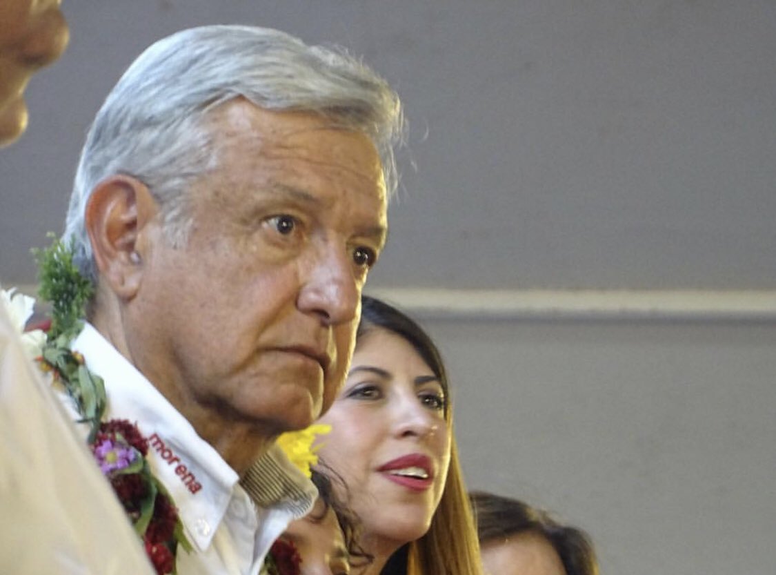 Ilisj's tweet photo. #AMLOelMejorPresidenteDelMundo #AMLOelPuebloEstaContigo #ElPuebloEstaConAMLO 🇲🇽✨ #AmloElPuebloTeApoya #AMLO #AMLOesPT ⭐️ https://t.co/uzZMTS4r3q