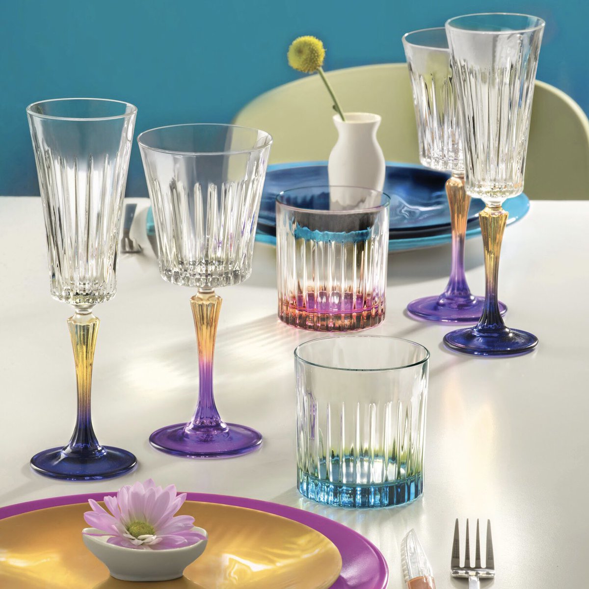 Everything is almost ready for us to sit at the table and toast for an Easter full of colors, kindness and many  surprises. #happyEaster2019