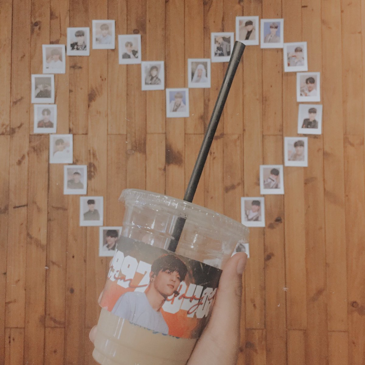 whitefangguk's tweet photo. Today was fun!❣️ Happy birthday kim woojin 🐻🐻🐻
@staynuna #HappyWoojinDay #FireAndSnow #StayNunaWithWoojin https://t.co/cB2uXvwkgW