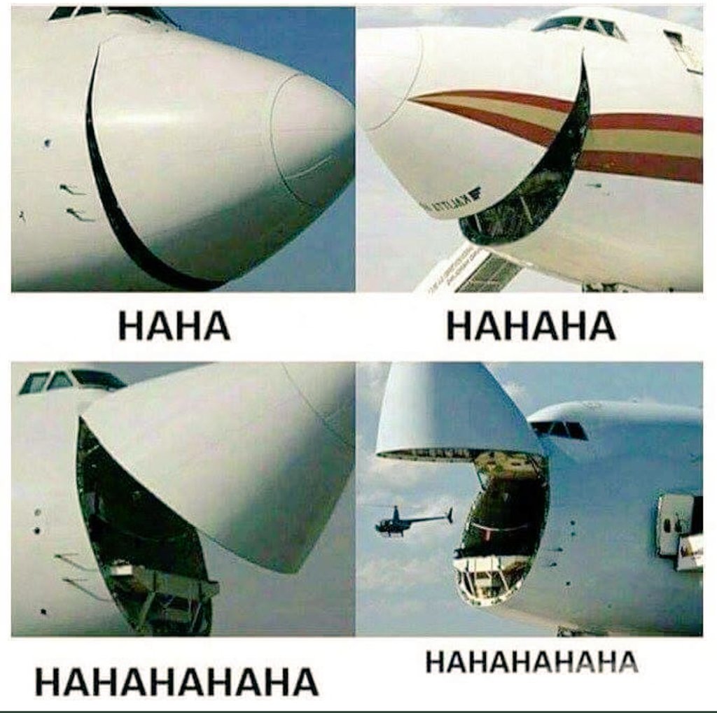 Smile with airplane 😀👌