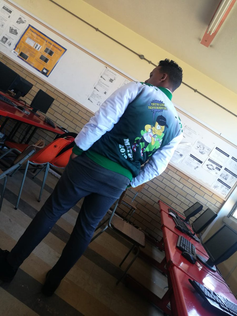 Wandico_SA's tweet photo. Hoër Skool Die Fakkel in Johannesburg Guateng.

Designed and delivered.

#Matric2019
#WANDICO
#Designs
#Matricjacket
#Matricjersey https://t.co/yt4DRx89ZF