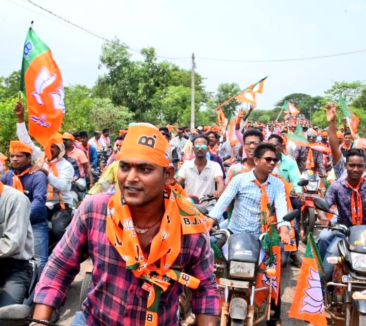 sambitswaraj's tweet image. The huge turnout of supporters indicates the clear mood . @BJP4Odisha #PhirEkBaarModiSarkar #SambitPatra4Puri