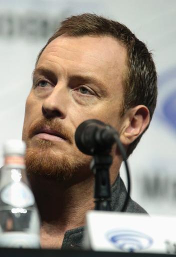 Happy 50th Birthday to English actor Toby Stephens!  