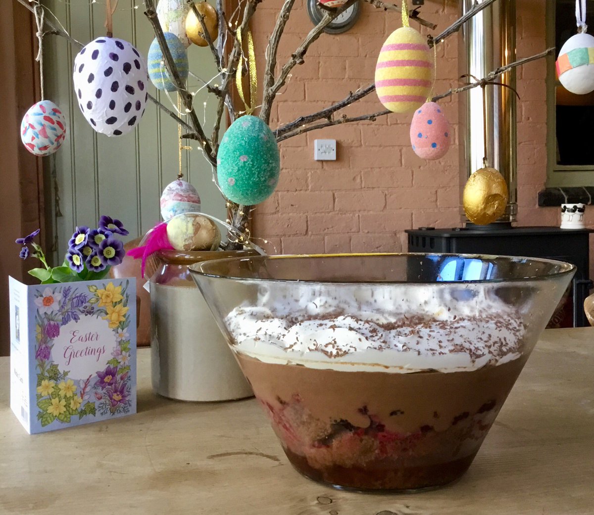 katyalston's tweet photo. Mmmm well here it is @littleramstudio the Chocolate Sloe-gin infused (slopped) Trifle 🥳🥳🥳🥳😋Happy Easter! ( gluten free too) for the coeliacs among us. #eggtree #Easter #trifle #onlyatEaster https://t.co/3QrM5sU8Wc