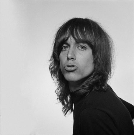 A massive Happy Birthday to former Stooges frontman Iggy Pop, born on this day in Muskegon, Michigan in 1947.    