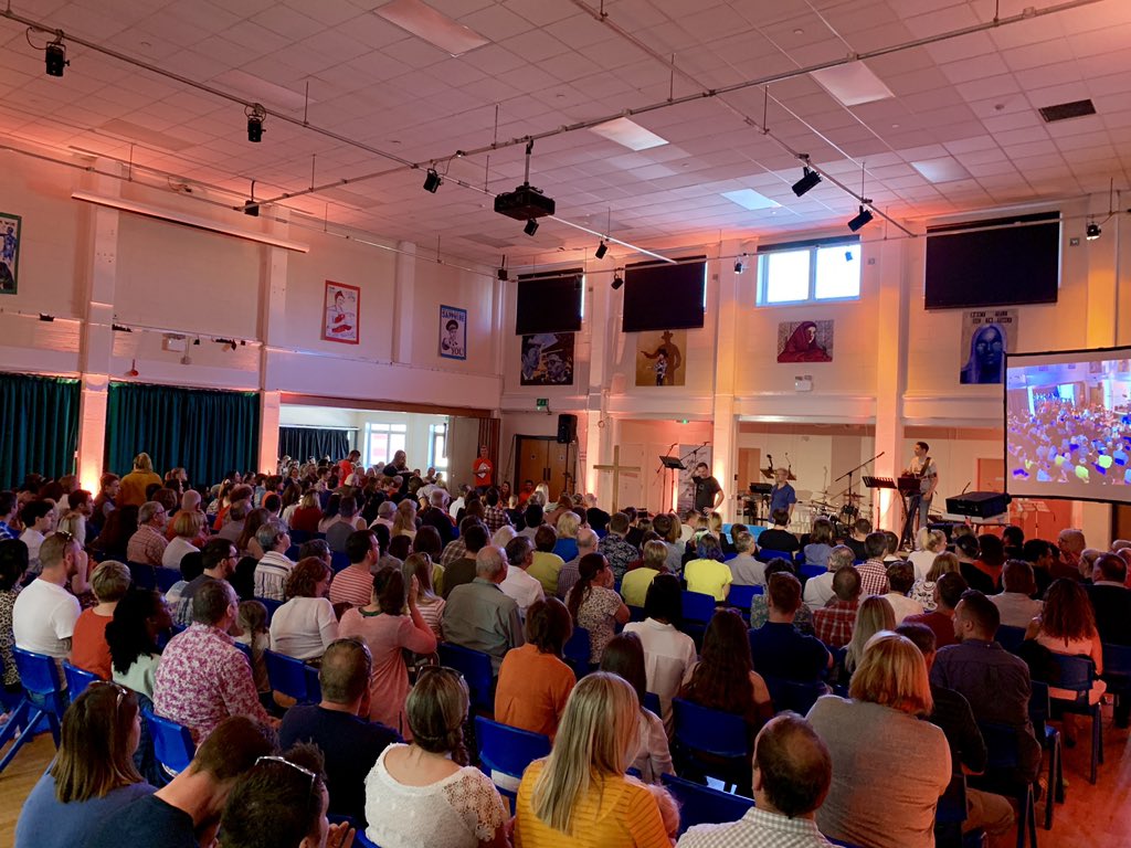 jasonclark's tweet photo. Six baptisms, six new Christians. Precious stories of new life in Jesus at our Easter Sunday service #HeIsRisen #vcuki #suttonvineyard https://t.co/9dLHFfStoy