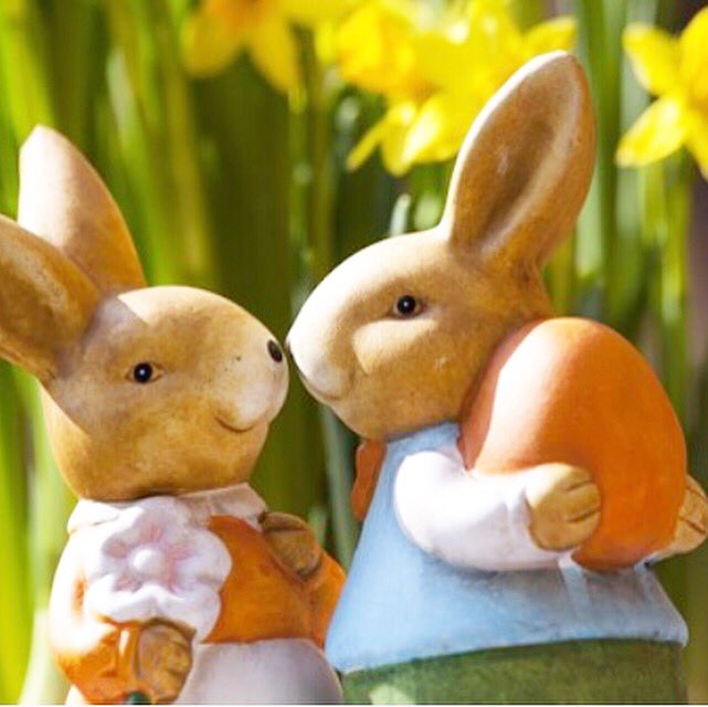 Happy Easter ! <a href="/HampshireFare/">Hampshire Fare</a> <a href="/ZannaEvents/">Zanna Events</a> <a href="/Propertyshe/">Susan Freeman</a> <a href="/CatBlackChoc/">Catherine Kurtz</a> <a href="/Penandspoon/">sue quinn</a> <a href="/ccAndrewBaker/">Andrew Baker</a> <a href="/NewForestHotels/">New Forest Collection</a> @kingshyde <a href="/women_food_wifi/">Women In the Food Industry</a> <a href="/mylegoman/">mylegoman</a> <a href="/LinzisCake/">Linzis amazing cake</a> @SupatthraV <a href="/nakedjam/">Jennifer Williams</a> <a href="/becsparker/">Rebecca Parker</a> <a href="/coffeemongers/">Coffee Monger's</a> <a href="/AcadofChocolate/">Academy of Chocolate</a> <a href="/DaisybankCtgBnB/">Daisybank CottageB&B</a> @careysmanor