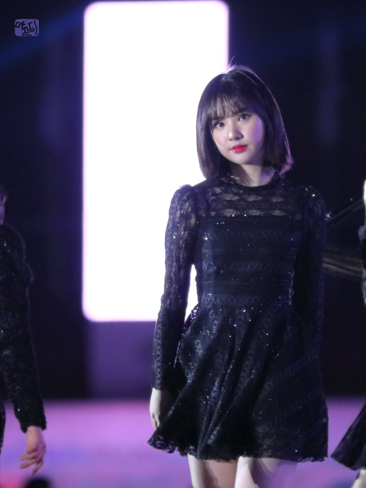 D4qmq3oUYAAsYQI.jpg:large