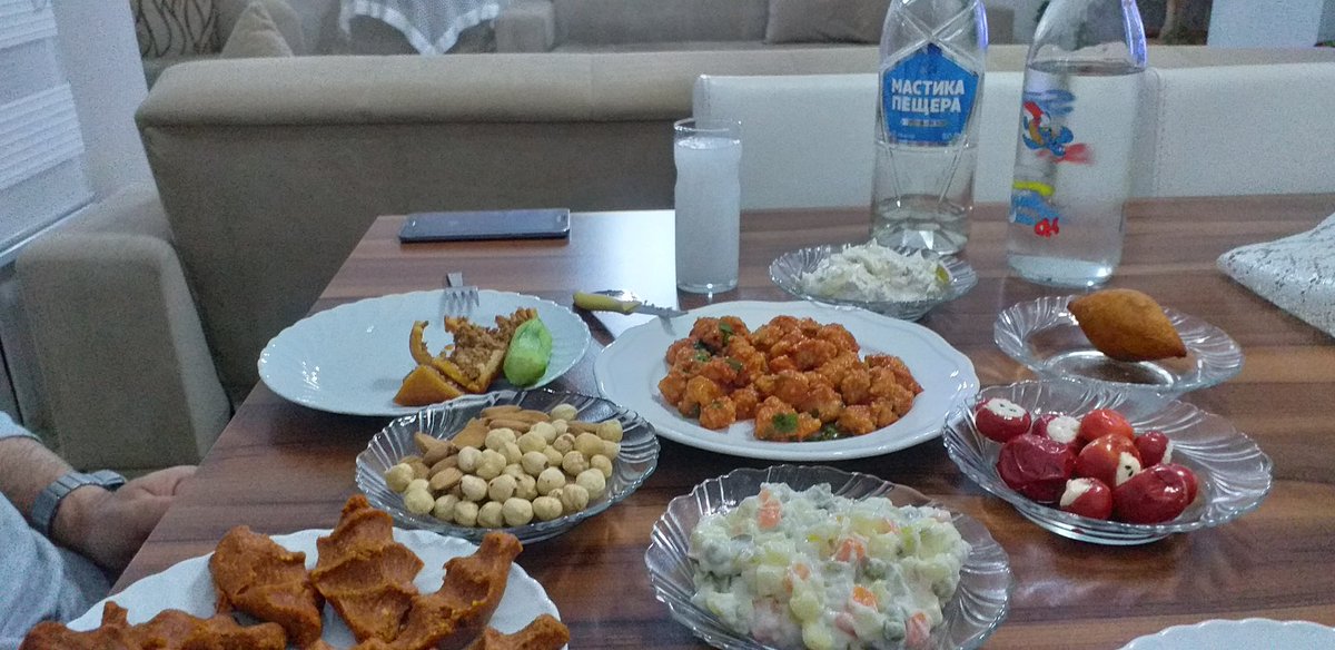 KAMILE EMET ARGIN (@emet_argin) on Twitter photo 